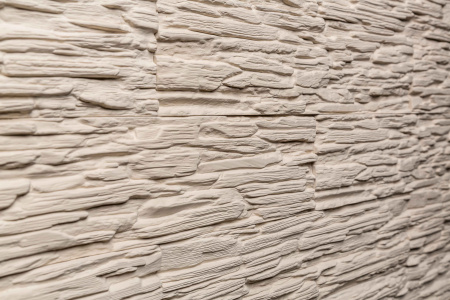 Марсель — декоративный гипсовый камень для внутренней отделки, фактура Скала, сланец